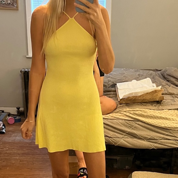 Zara Dresses & Skirts - Dress